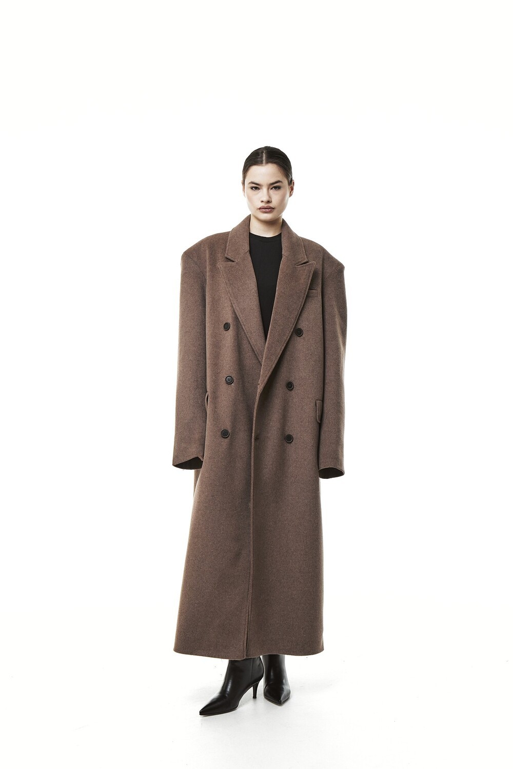 Insulated grandfather's coat in tobacco color